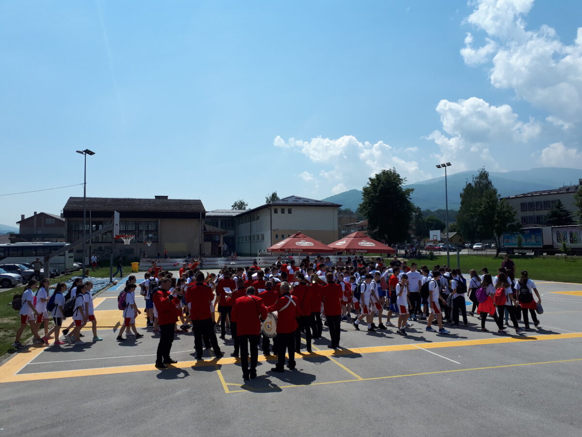 Limena glazba predvodila defile košarkaša na ,,Mini basket festivalu Busovača 2018”
