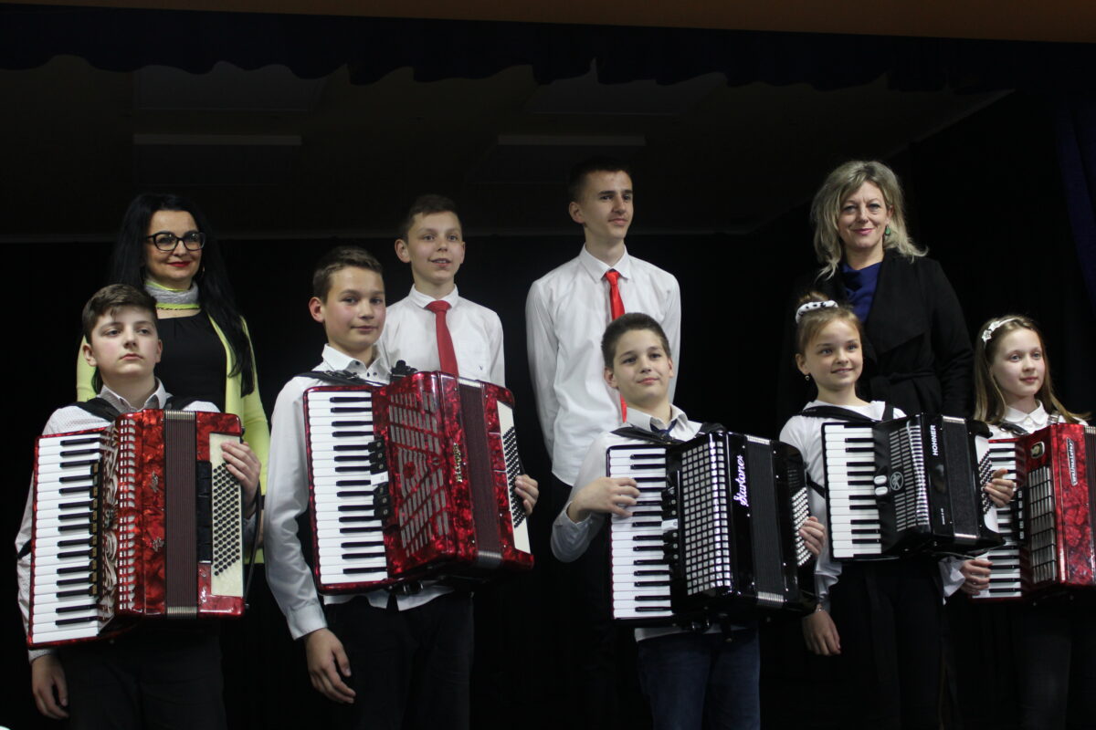Uskrsni koncert Osnovne glazbene škole Jakova Gotovca Novi Travnik: Područni odjel Nova Bila
