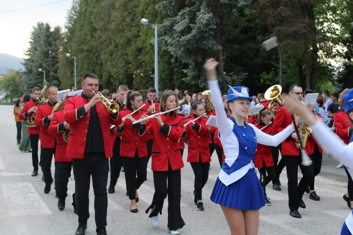 Maturalni defile Srednje škole Vitez