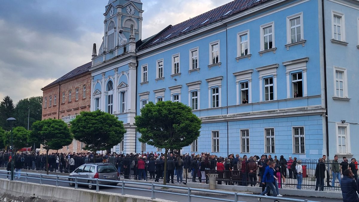 Limena glazba ,,Lašva” Nova Bila predvodila maturalni defile učenika KŠC-a ”Petar Barbarić” Travnik