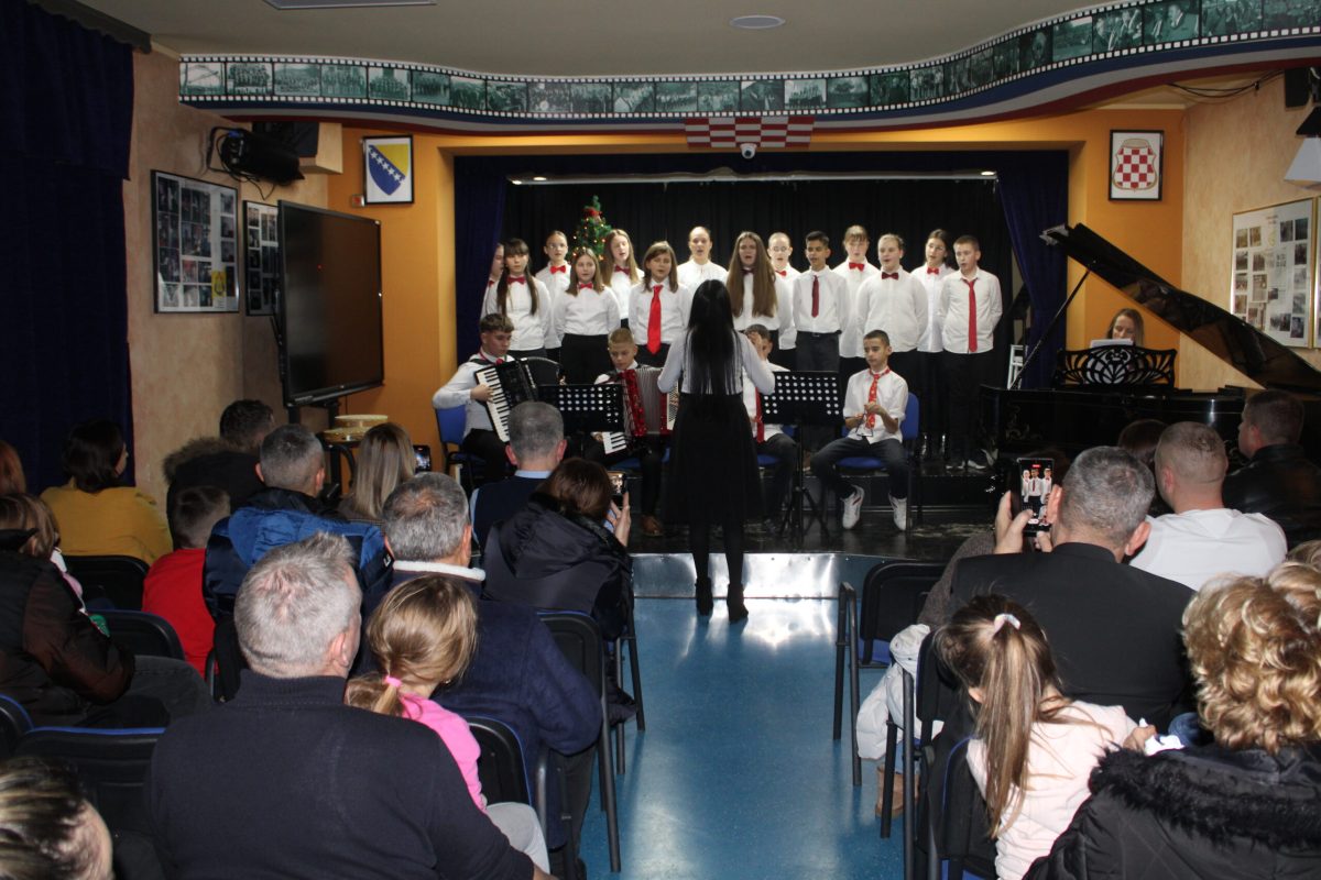 Održan božićni koncert Osnovne glazbene škole